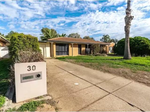 30 Wiradjuri Crescent, Wagga Wagga House for rent Listed by L.