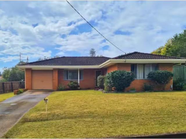 30 Wyandra Crescent, Port Macquarie House for rent Listed by.