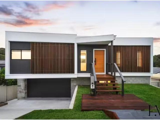 30 Yule Road, Merewether House for rent Listed by Joanne Glov.