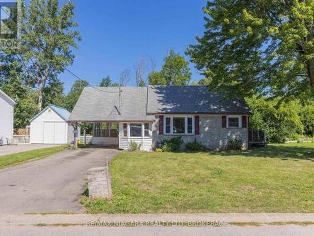 30 A Avenue, Fort Erie Lakeshore, ON, L2A 1C9 house for sale | Listing ID X13736 | Royal LePage