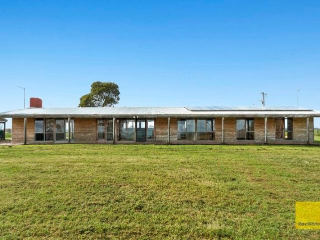 30 Acres of Prime Rural Living