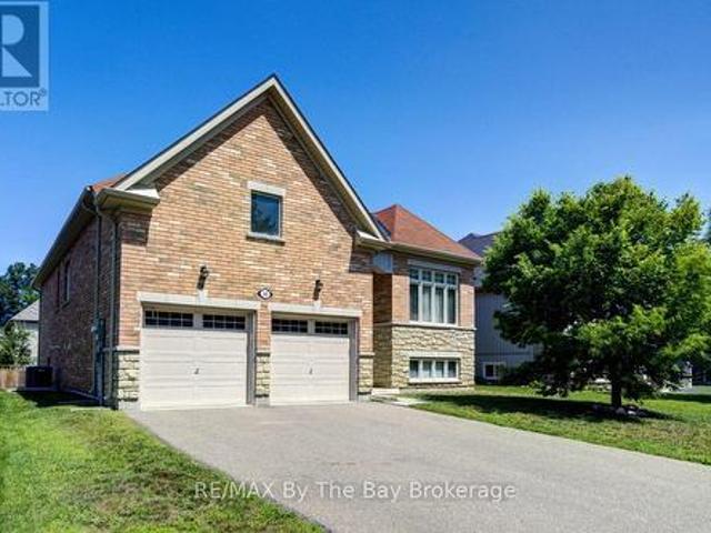 30 Allegra Drive, Wasaga Beach, ON, L9Z 0H1 house for sale | Listing ID S13605 | Royal LePage