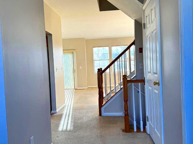 30 Amesbury Ct, Robbinsville, NJ 08691 | MLS #NJME2075