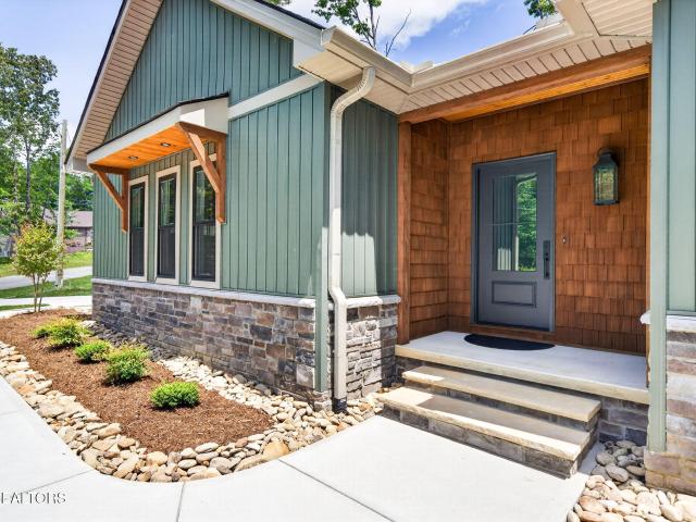 30 Andover Lane