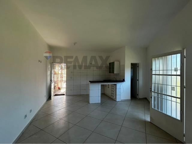 30 Área Útil Kitnet Alugar, 1 Dormitórios localizado em Avenida Leonor de Oliveira, 334, Centro, Mairiporã, São Paulo, 07600231 | Brasil