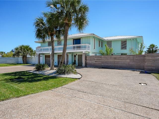 30 Bahama Dr, Rockport, TX 78382 | MLS #473544