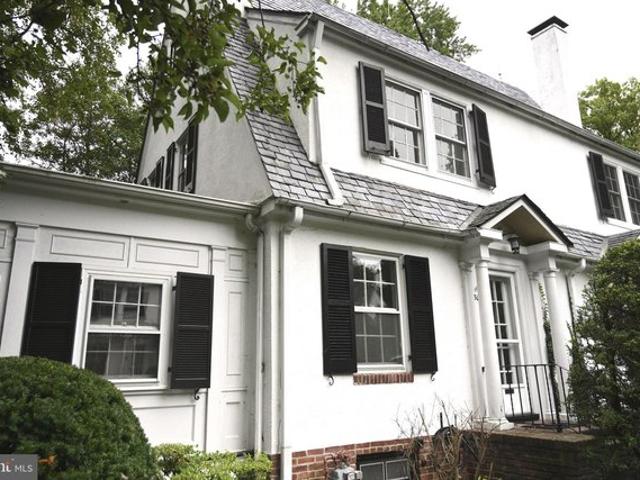 30 Bedford Ct, Wilmington, DE 19805