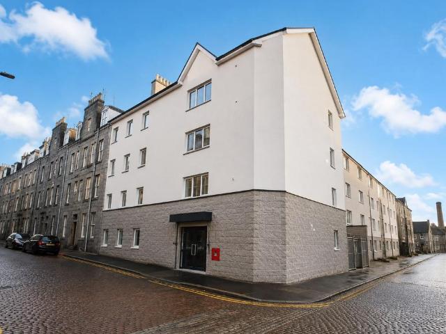 30 bedroom block of apartments for sale