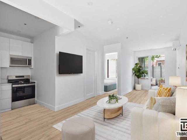 30 bedroom, BROOKLYN NY 11221 105868283