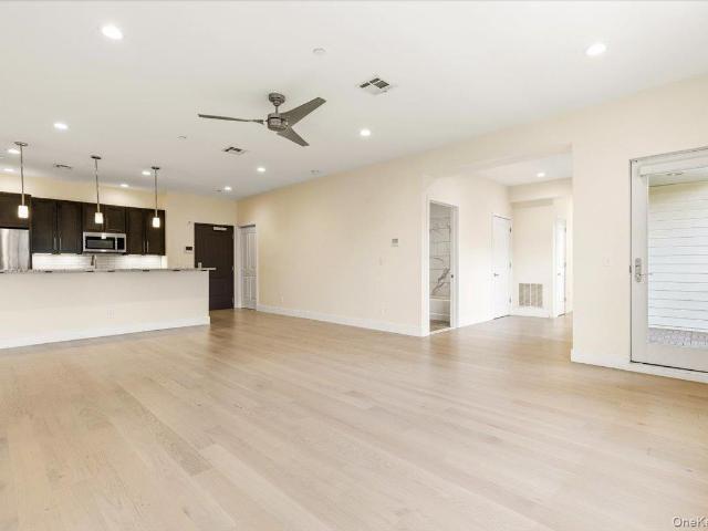 30 Beekman St, Unit 207, Beacon, NY 12508 | MLS #985750