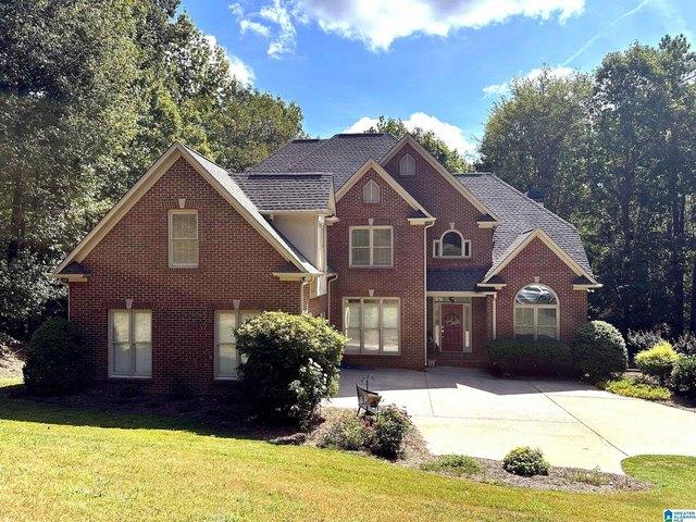 30 Bellerive Cir, Oneonta, AL 35121