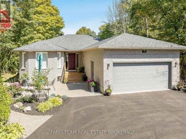 30 Bourgeois Beach Road, Tay, ON, L0K 2A0 house for sale | Listing ID S13011 | Royal LePage