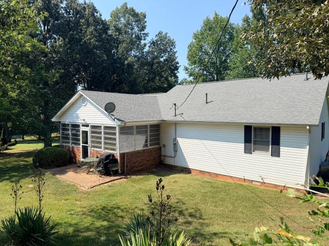 30 Black River Rd