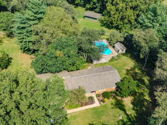 30 Brook Hollow Lane