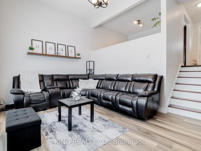 30 Briar Path, Brampton | Terminated, W12603 | Condos. Ca