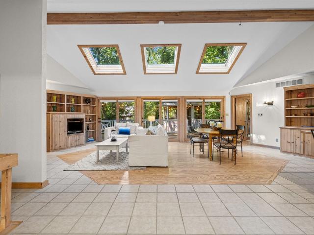 30 Briarwood Trail