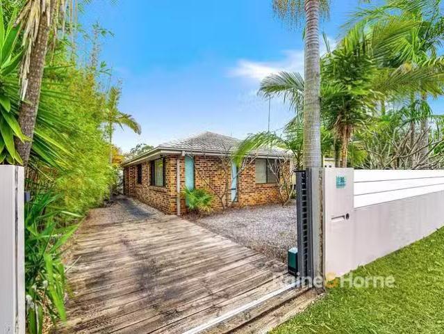 30 Calypta Road, Umina Beach, NSW 2257