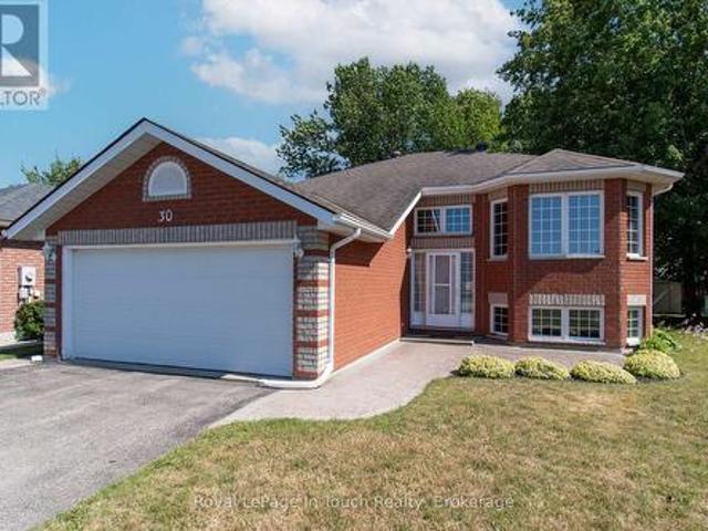 30 Charles Street, Penetanguishene, ON, L9M 2G7 house for sale | Listing ID S13748 | Royal LePage