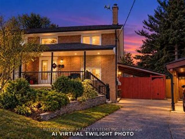 30 Coronado Court, Toronto, ON, M9M 1S7 house for sale | Listing ID W13834 | Royal LePage