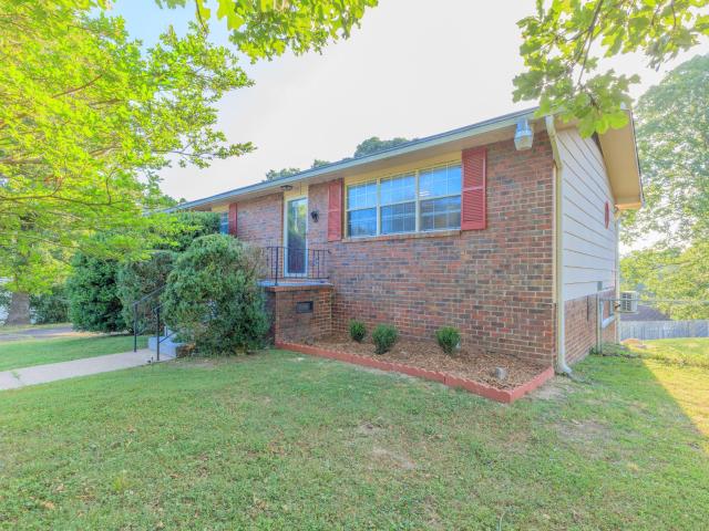 30 Dee Vue Lane