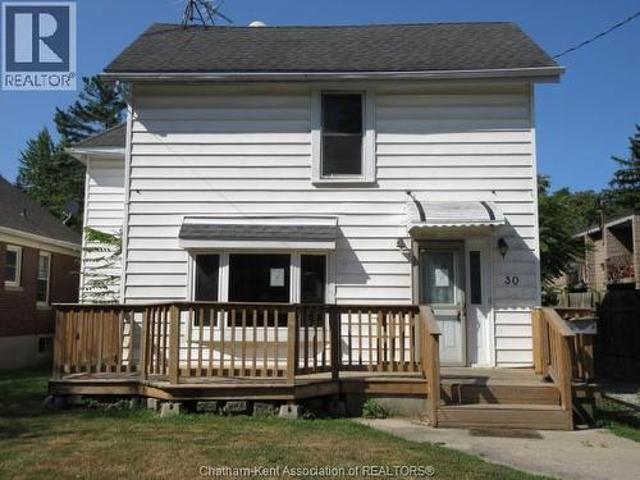 30 Delaware Avenue, Chatham, ON, N7L 2W2 house for sale | Listing ID 26018 | Royal LePage