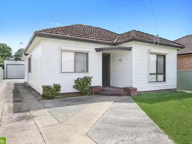 30 Donald Street, Fairy Meadow, NSW 2519