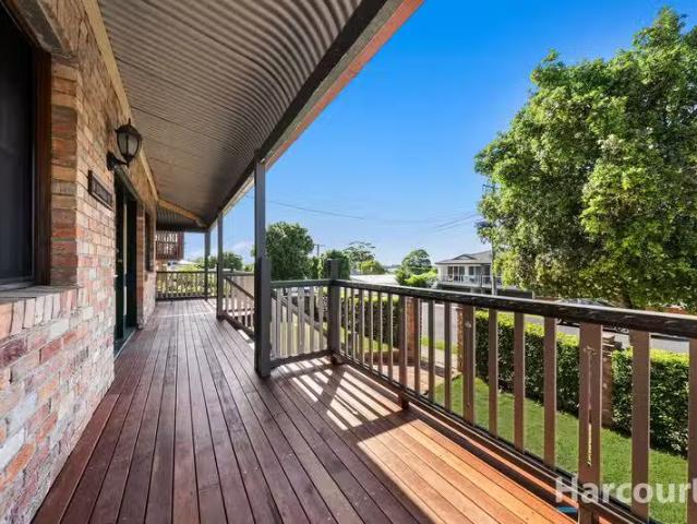 30 Edward Street, Merewether, NSW 2291 House for Rent