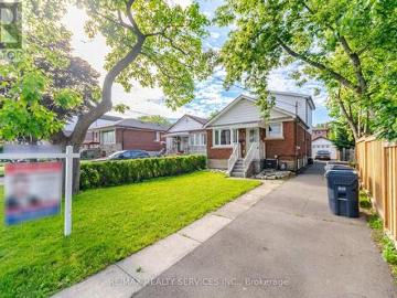 30 Elder Avenue, Toronto, ON, M8W 1S4 house for sale | Listing ID W13496 | Royal LePage