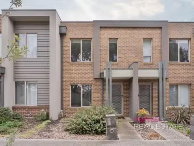 30 Etheridge Lane, Craigieburn, VIC 3064