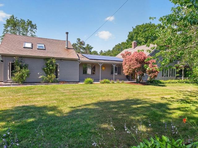 30 Fairway Road
