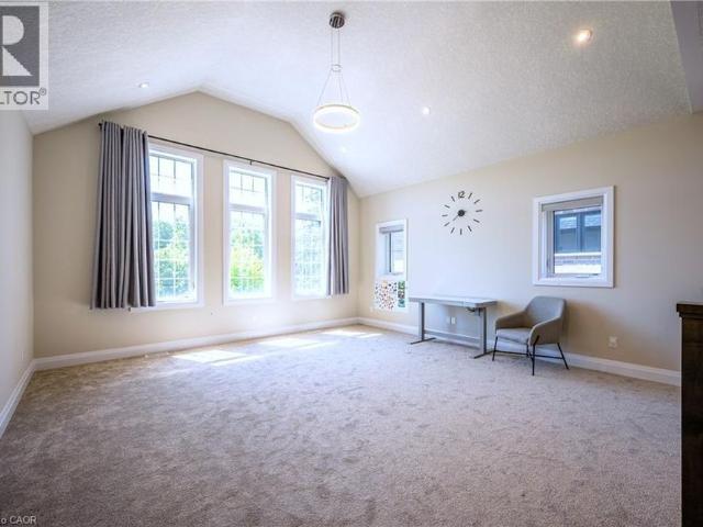 30 FALCONRIDGE Drive Unit# Upper, Kitchener, Ontario, N2K0G1