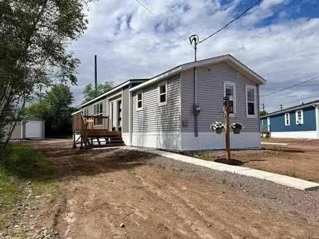 30 Fernwood Drive, Amherst, NS, B4H 4P4 house for sale List.