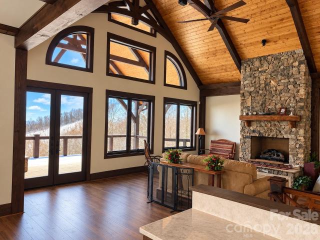 30 Finlaystone Trace