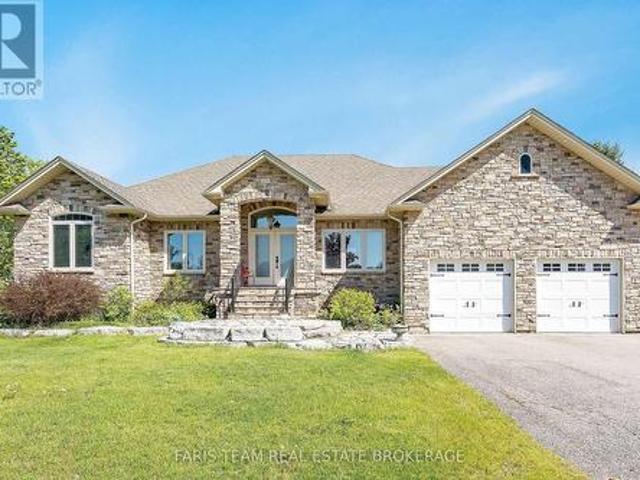 30 Fisher Drive, Adjala Tosorontio, ON, L0M 1J0 house for sale | Listing ID N13640 | Royal LePage