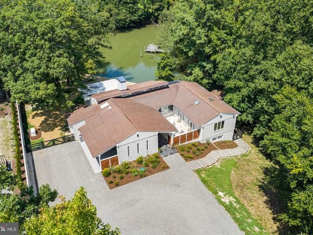 30 Golf Lane