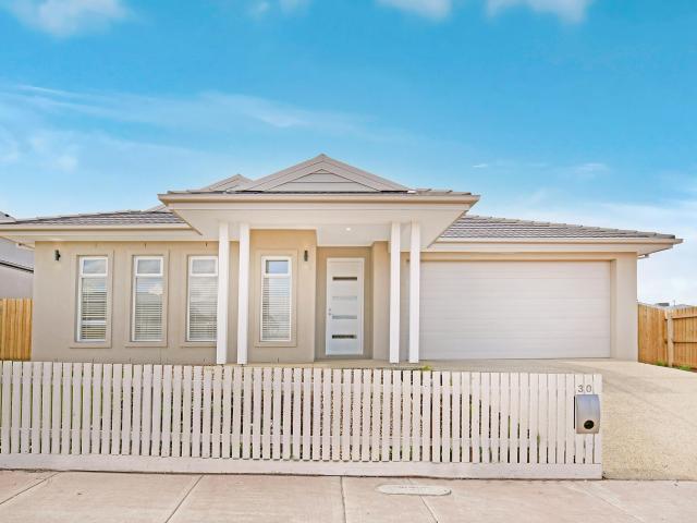 30 Goulburn Way, Eynesbury | Victoria Real Estate Agency