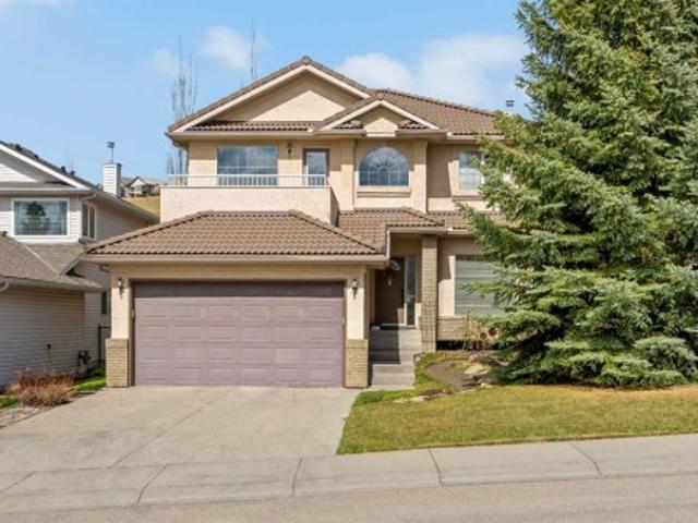 30 Gleneagles View, Cochrane, AB, T0L 0W2 house for sale | Listing ID A2308 | Royal LePage