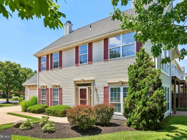 30 Grand Banks Circle