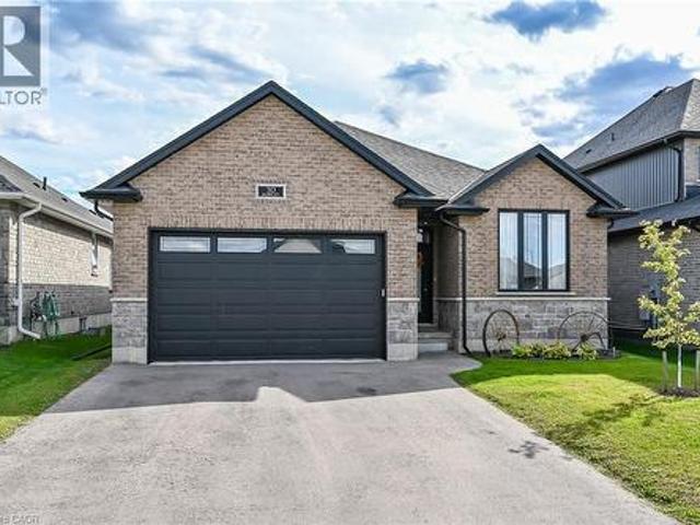 30 Hare Street, Waterford, ON, N0E 1Y0 house for sale | Listing ID 40869 | Royal LePage