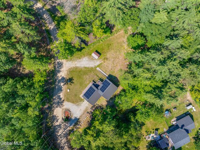 30 Hawthorne Lane