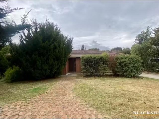 30 Helen Mayo Crescent, Bonython House for rent Listed by Pro.
