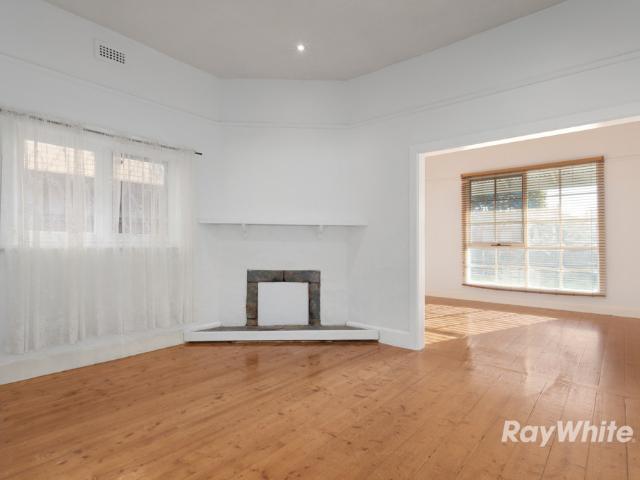 30 Hotham Street Hughesdale, VIC 3166