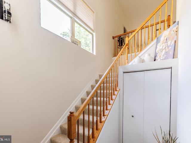30 I Sandstone Court