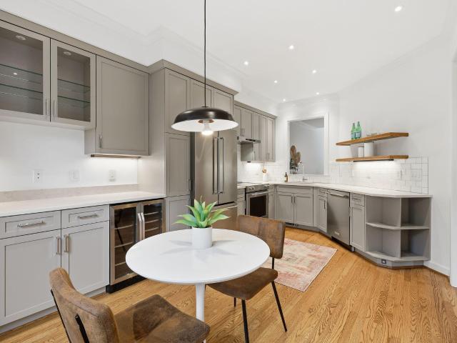 30 Innisfree Drive