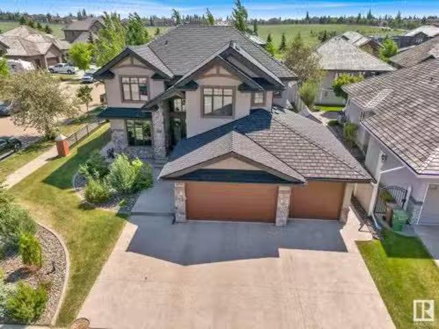 30 Kingsmeade Crescent, St. Albert, AB, T8N 4C8 house for sa.