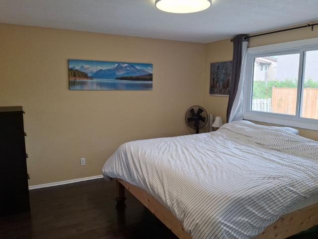 30 Lansfield Way, Ottawa
