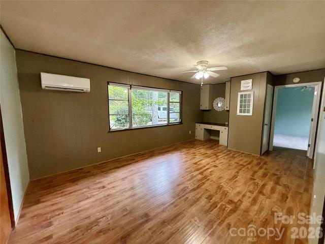 30 Lakemont Cottage Trail