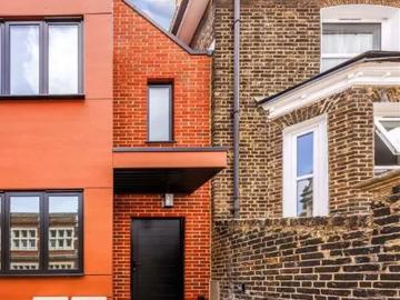 30 Laurie Grove, London, SE14 6AF, United Kingdom | 3 bed house for rent #138852780 | Rentberry