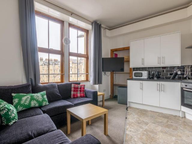 30 Leven Street, City of Edinburgh, EH3 9LJ, United Kingdom | 4 bed apartment for rent #126994290 | Rentberry