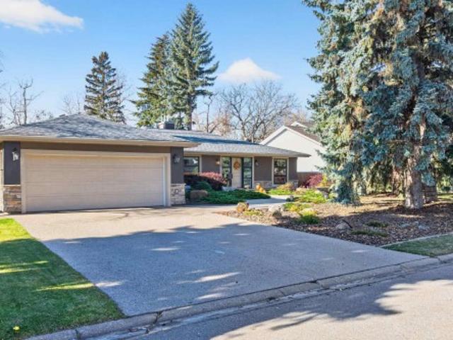 30 Lodgepole Crescent, St. Albert, AB, T8N 2R7 house for sale | Listing ID E4514 | Royal LePage